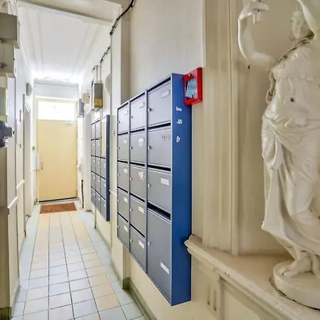 Cozy Dans Quartier Historique Appartement Paris